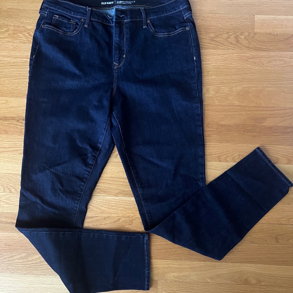 Old Navy Curvy Mid-Rise 14 Tall Jeans